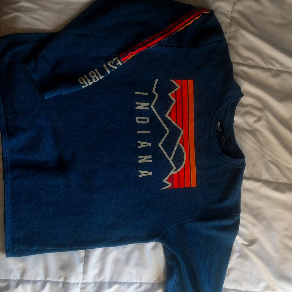 Indiana sweatshirt. Mad Engine brand. Size 2x